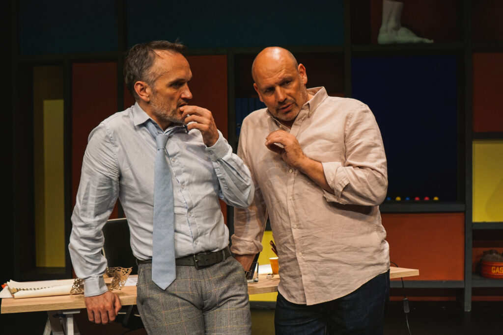 Pierre Matras et Laurent Collombert dans Cravate Club